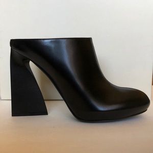 Stella McCartney “Vanessa” Black Mules